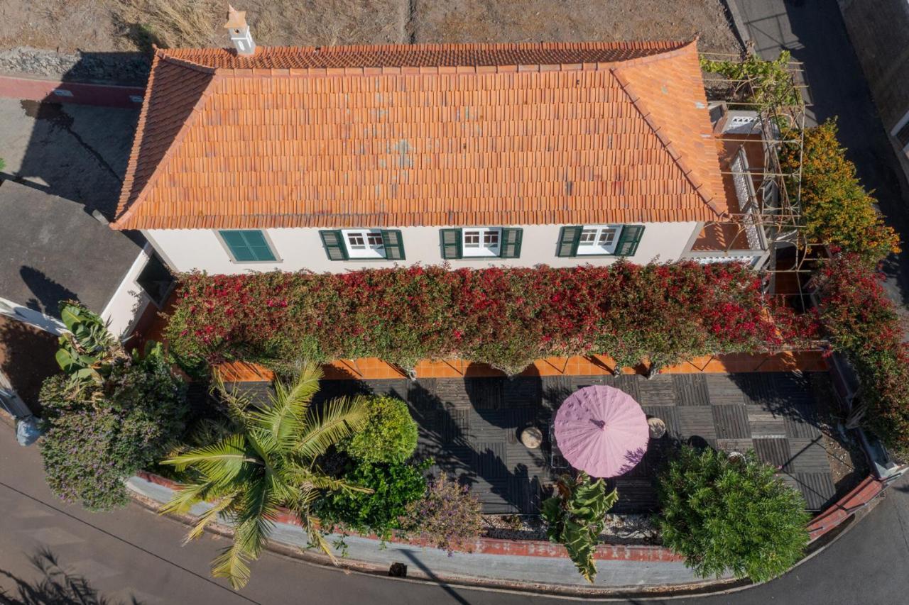 Cozy Villa Flora By Hr Madeira Estreito Da Calheta Exterior foto