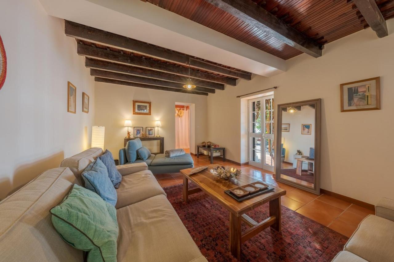 Cozy Villa Flora By Hr Madeira Estreito Da Calheta Exterior foto